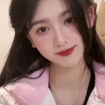 怕羞的黄莺